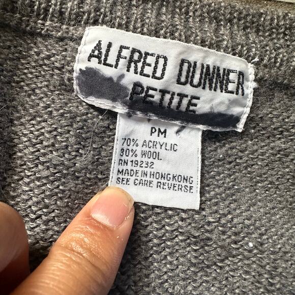 Coquette Girl Floral Embroidered Wool Blend Cardigan Gray Size Medium Petite - Picture 4 of 6